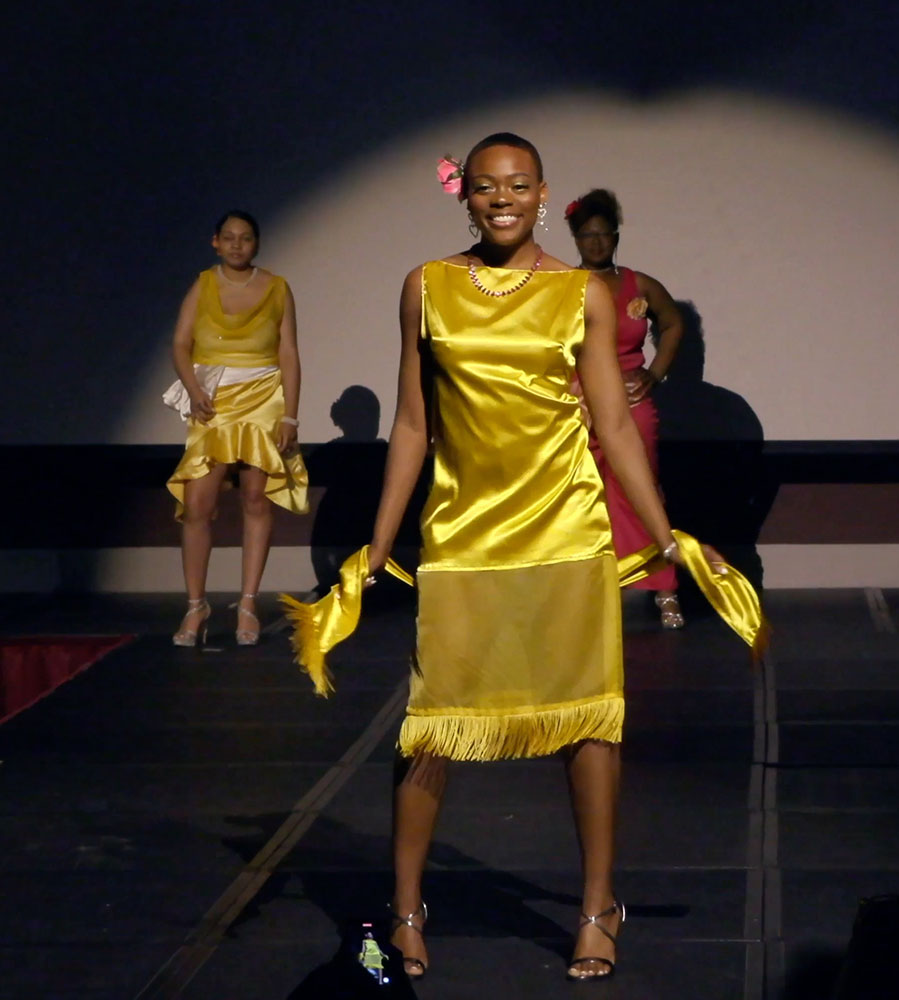 fashion-show4.jpg