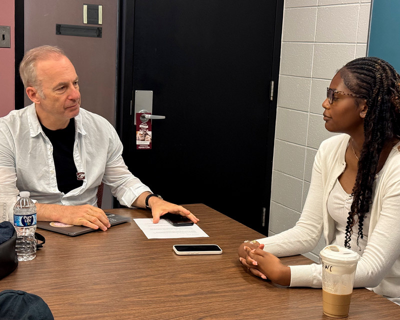 Bob Odenkirk speaks withJourney Short